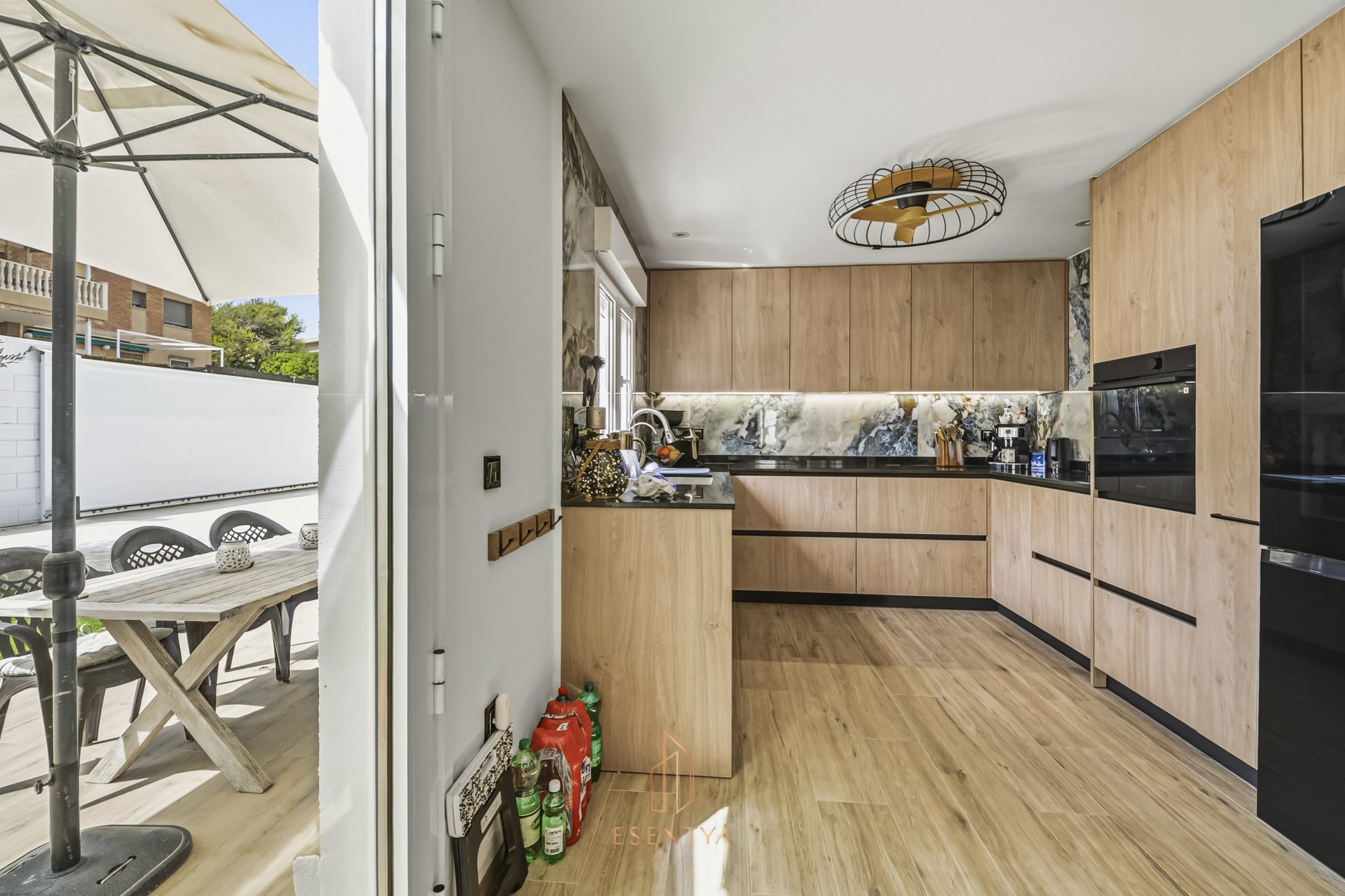 Wiederverkauf - Villa - Orihuela Costa - La Zenia