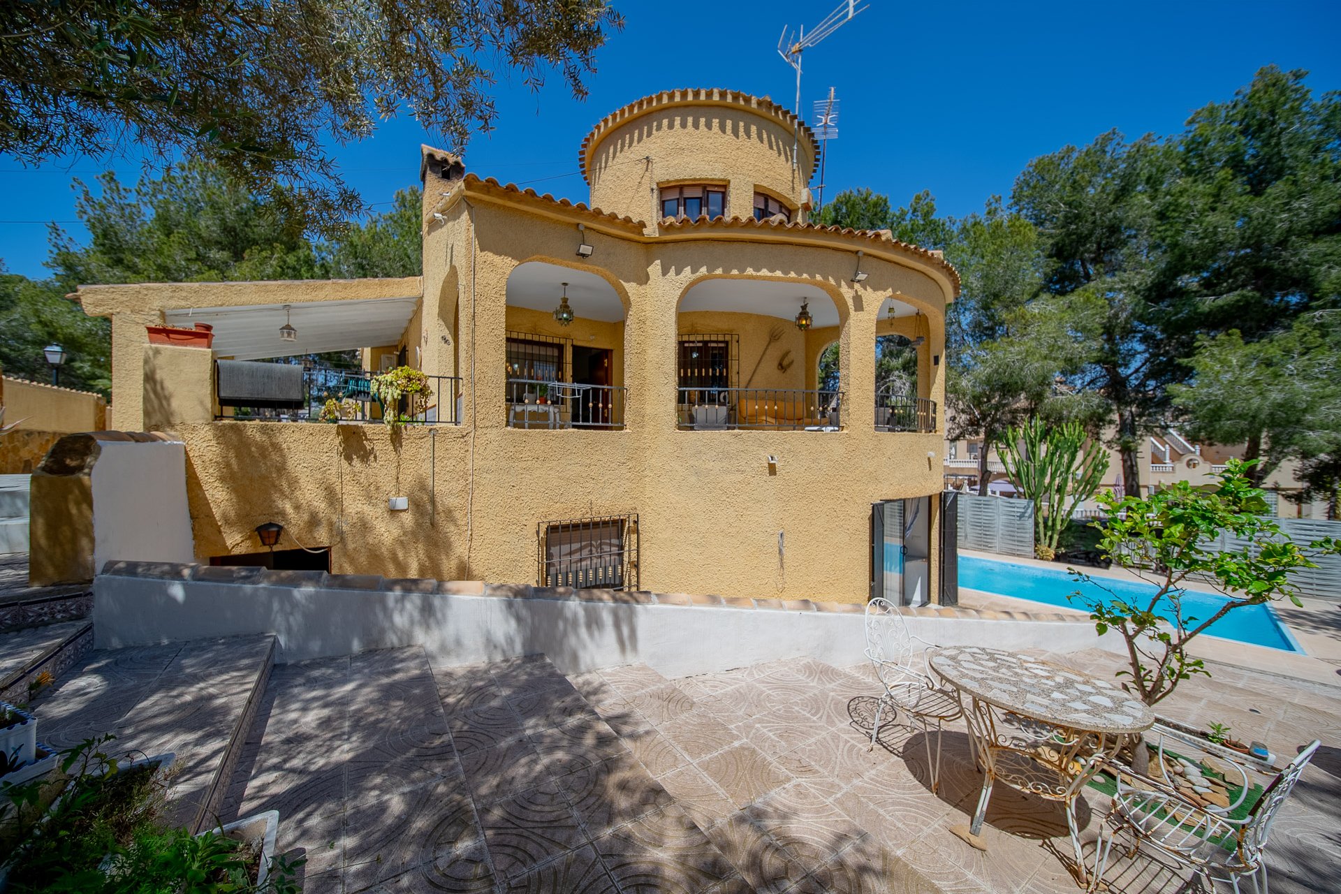 Wiederverkauf - Villa - Orihuela Costa - Las Filipinas