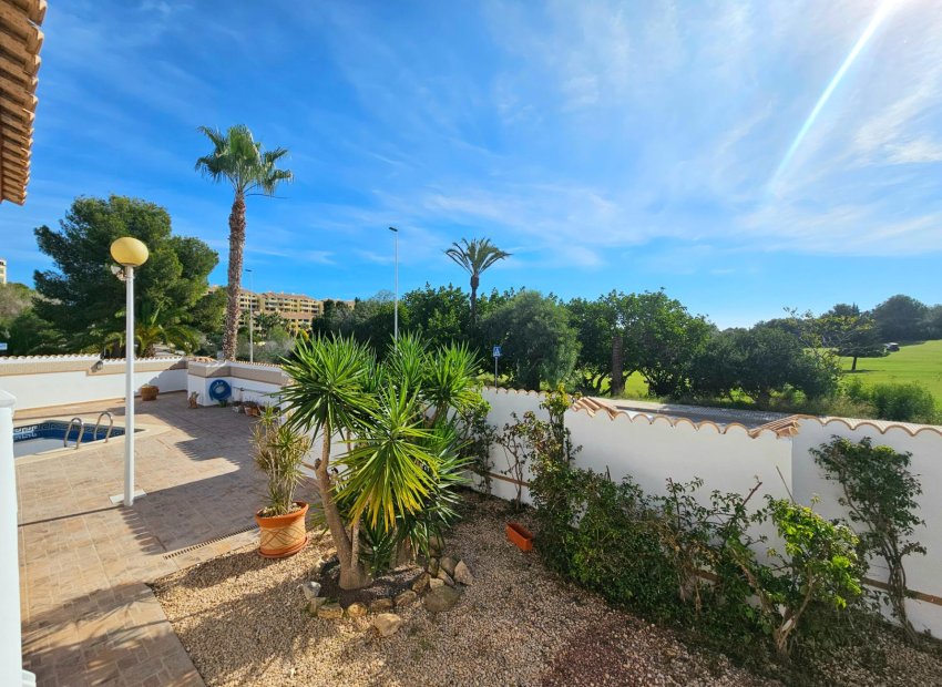 Wiederverkauf - Villa - Orihuela Costa - Las Ramblas