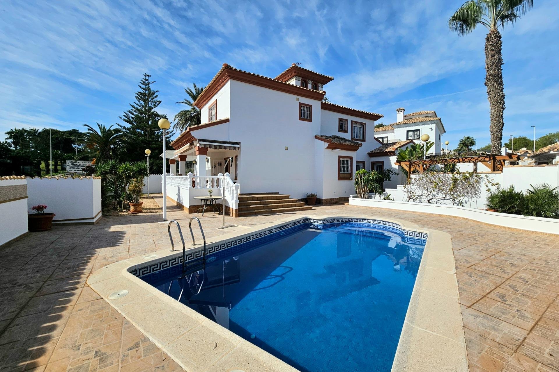 Wiederverkauf - Villa - Orihuela Costa - Las Ramblas