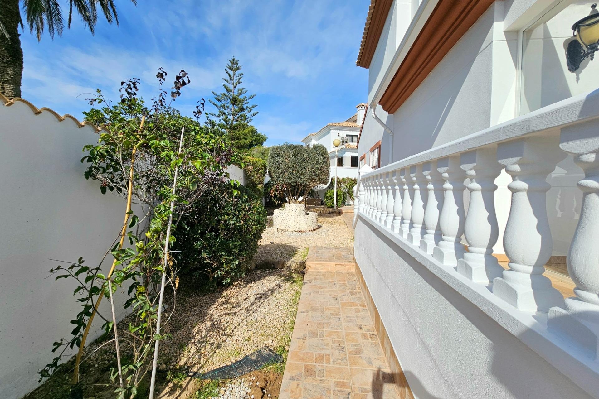 Wiederverkauf - Villa - Orihuela Costa - Las Ramblas