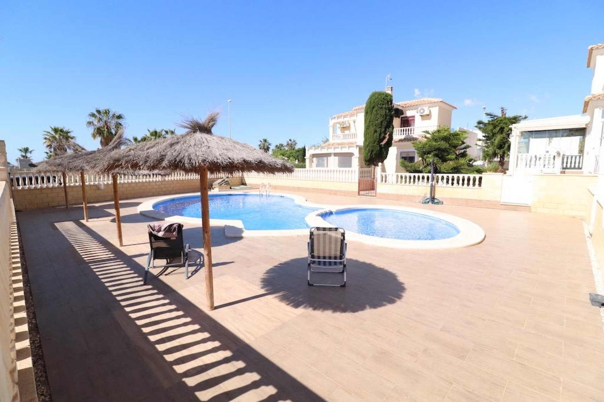 Wiederverkauf - Villa - Orihuela Costa - Lomas de Cabo Roig