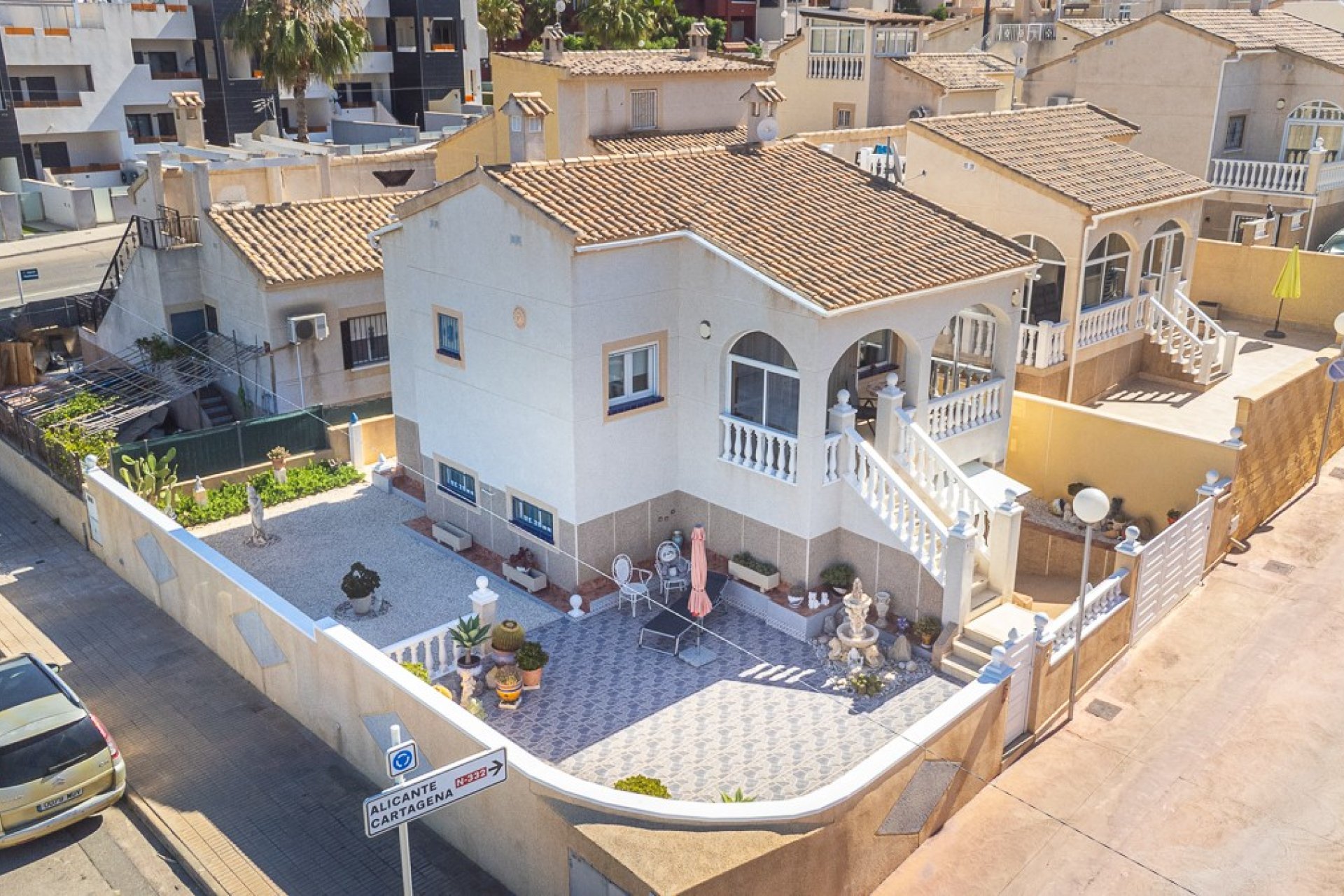 Wiederverkauf - Villa - Orihuela Costa - Los Altos