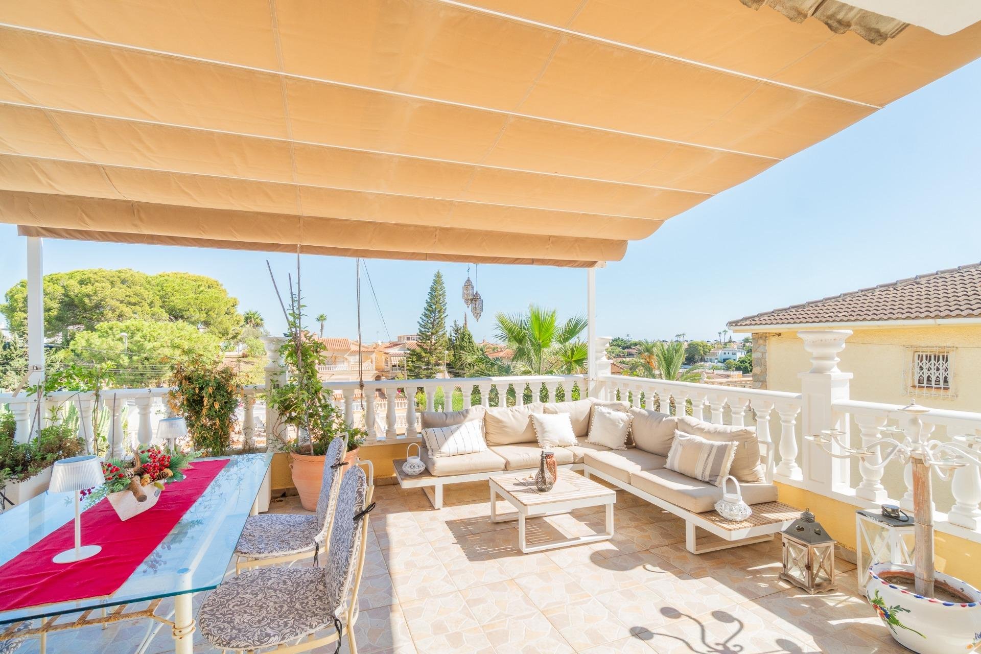 Wiederverkauf - Villa - Orihuela Costa - Los Balcones
