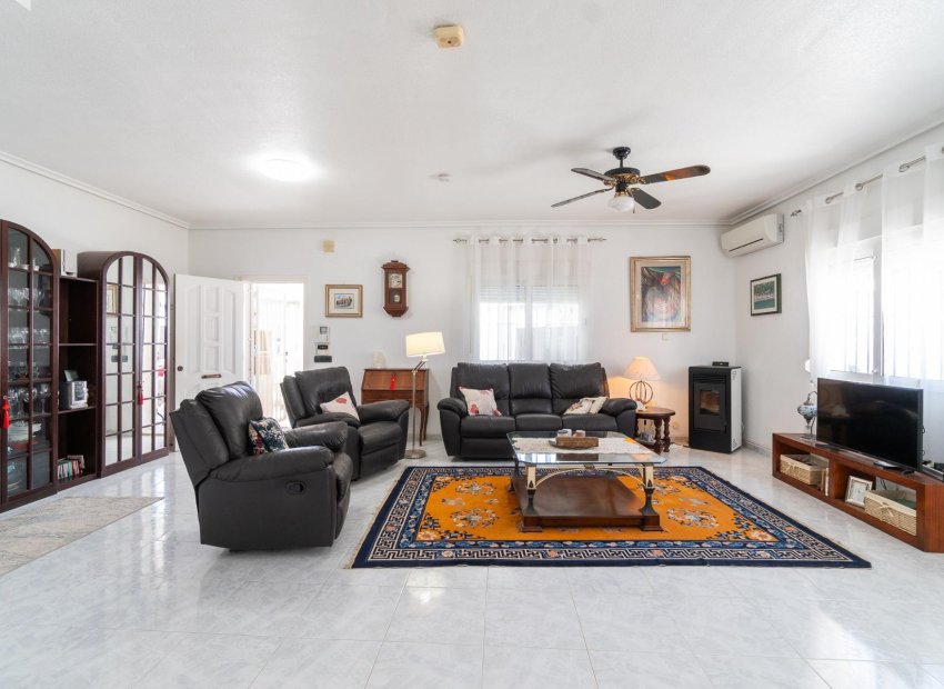 Wiederverkauf - Villa - Orihuela Costa - Playa Flamenca