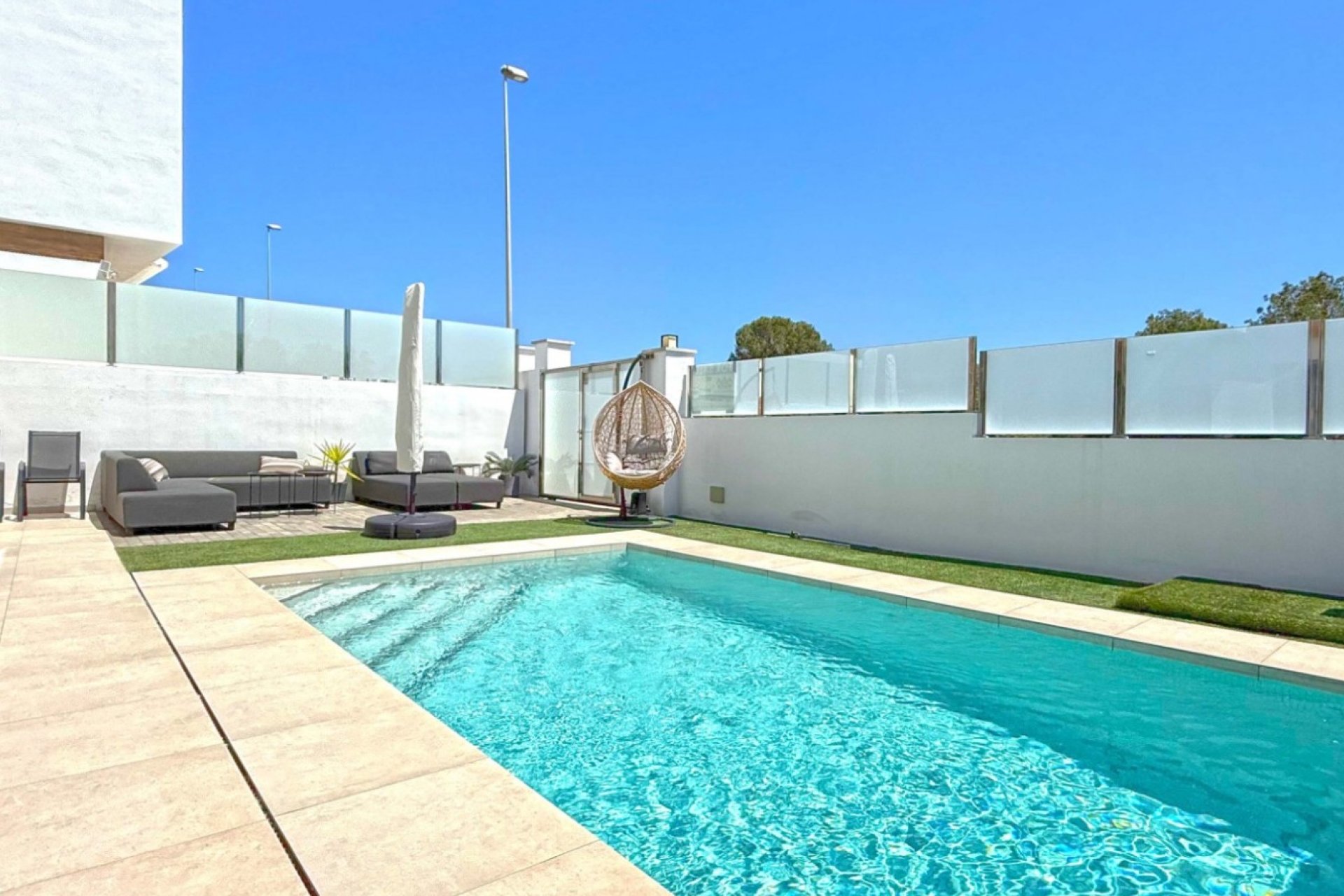 Wiederverkauf - Villa - Orihuela Costa - Villamartín