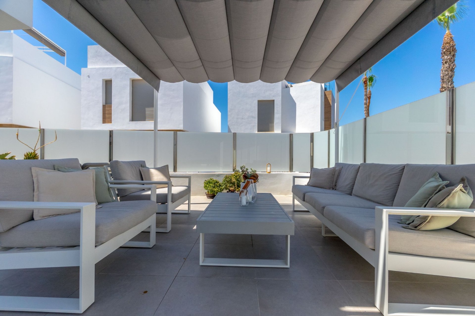 Wiederverkauf - Villa - Orihuela Costa - Villamartin