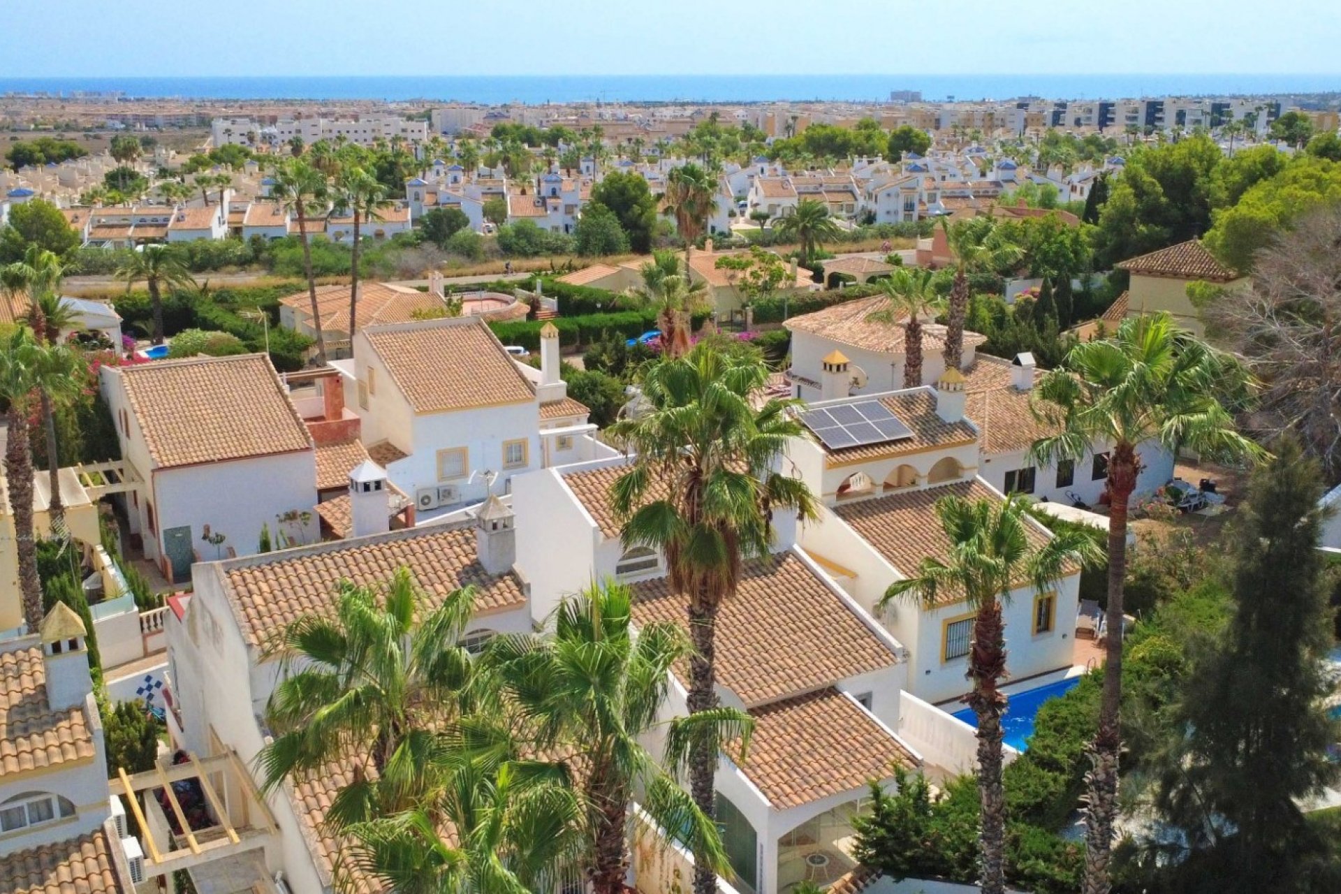 Wiederverkauf - Villa - Orihuela Costa - Villamartín