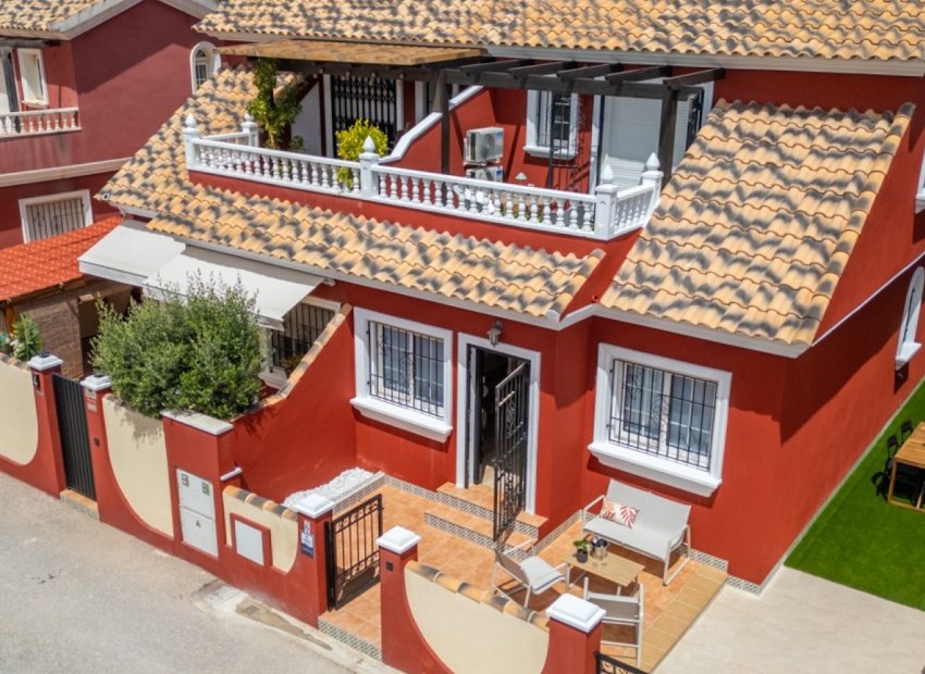 Wiederverkauf - Villa - Orihuela Costa - Villamartín