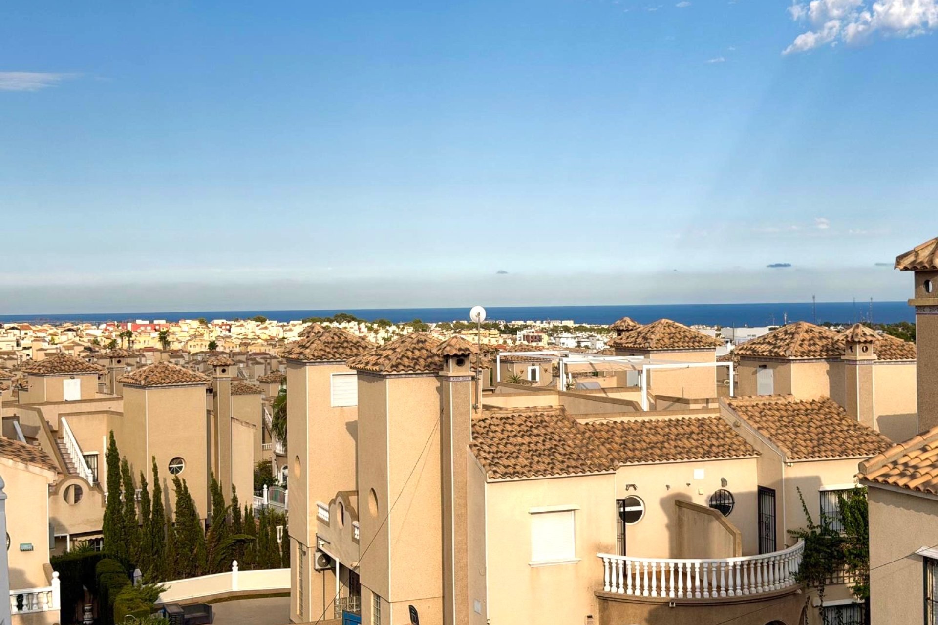 Wiederverkauf - Villa - Orihuela Costa - Villamartín