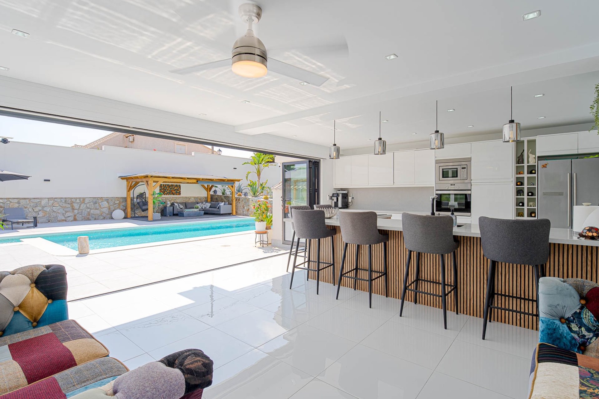 Wiederverkauf - Villa - Orihuela Costa - Villamartin