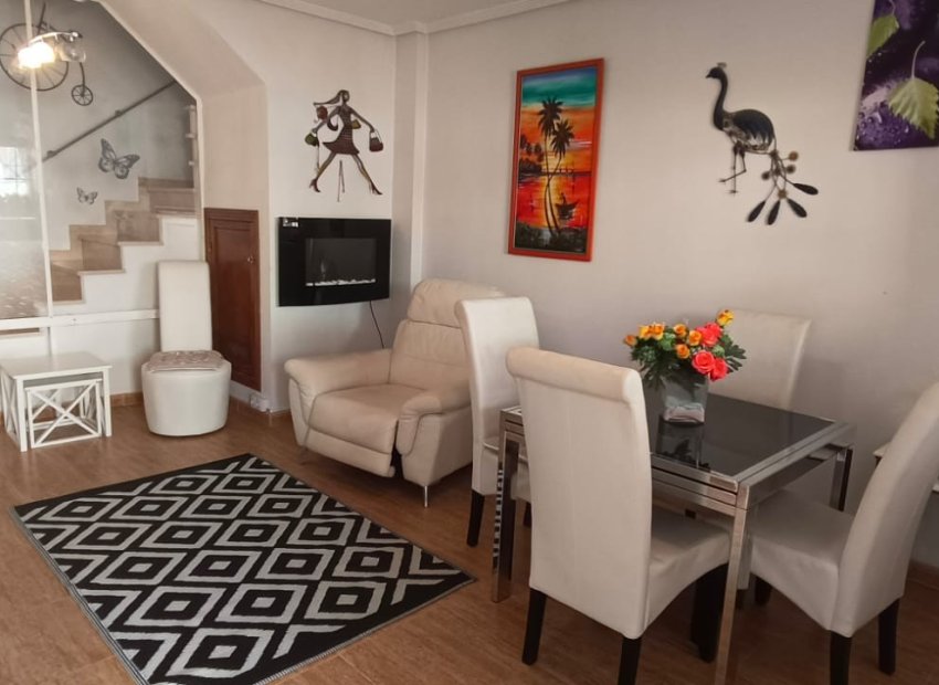 Wiederverkauf - Villa - Orihuela Costa