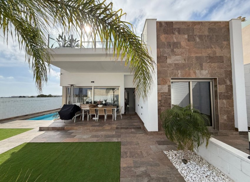 Wiederverkauf - Villa - Orihuela - Orihuela Costa