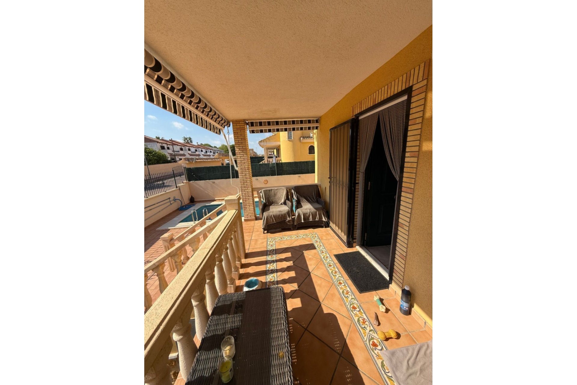 Wiederverkauf - Villa - Orihuela - Villamartin