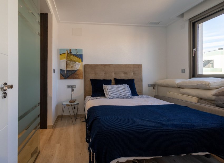 Wiederverkauf - Villa - Orihuela