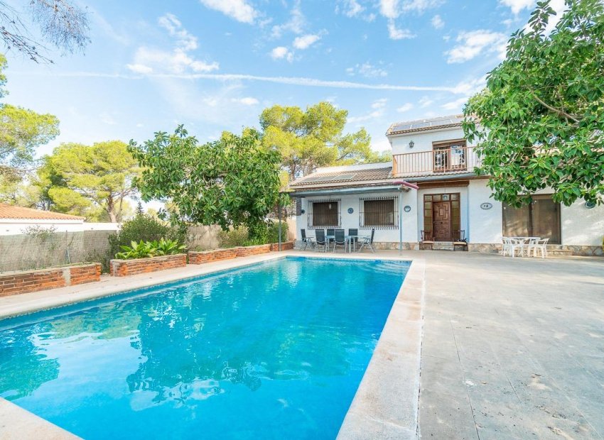 Wiederverkauf - Villa - Pilar de la Horadada - Pinar de Campoverde