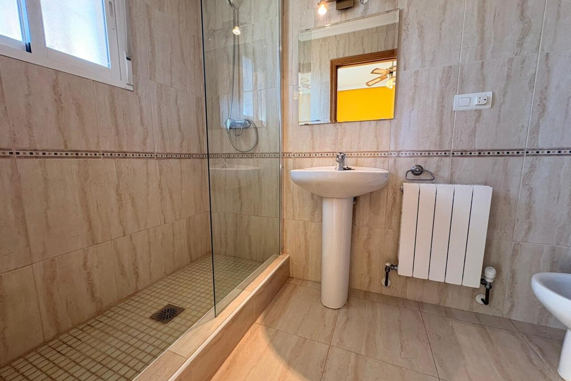 Wiederverkauf - Villa - Pinoso