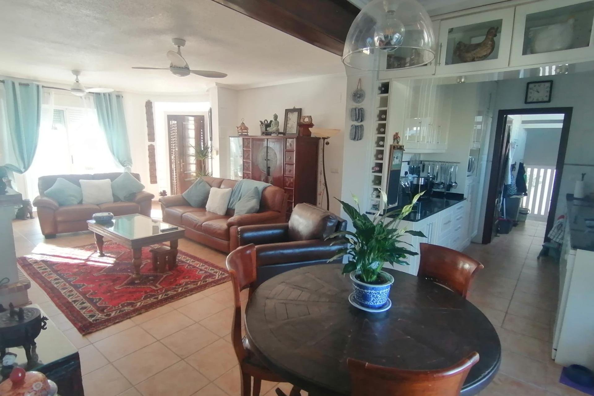 Wiederverkauf - Villa - San Miguel de Salinas - Centro