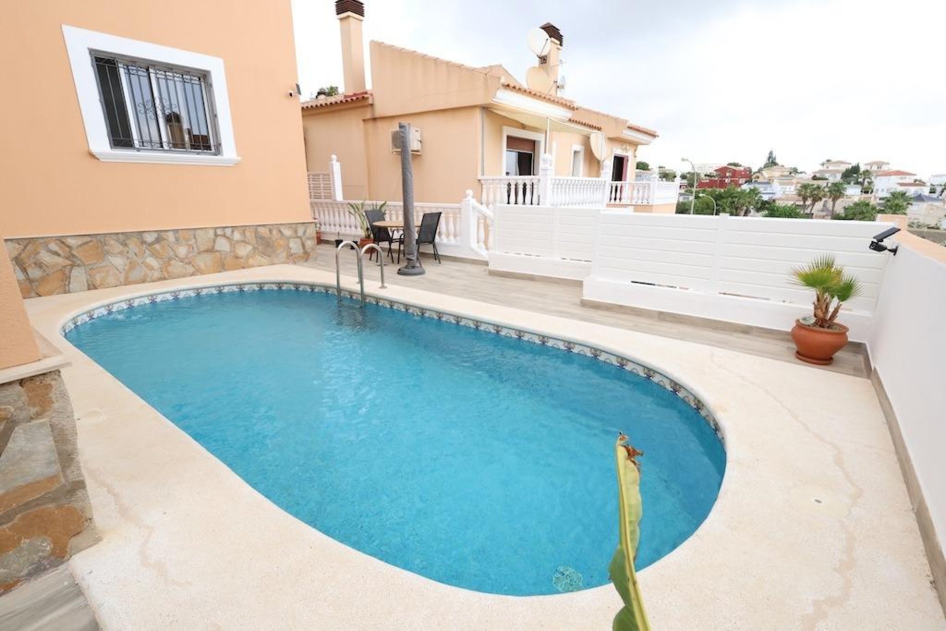 Wiederverkauf - Villa - San Miguel de Salinas - Las Filipinas