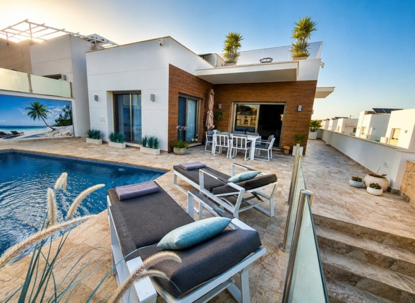 Wiederverkauf - Villa - San Miguel de Salinas