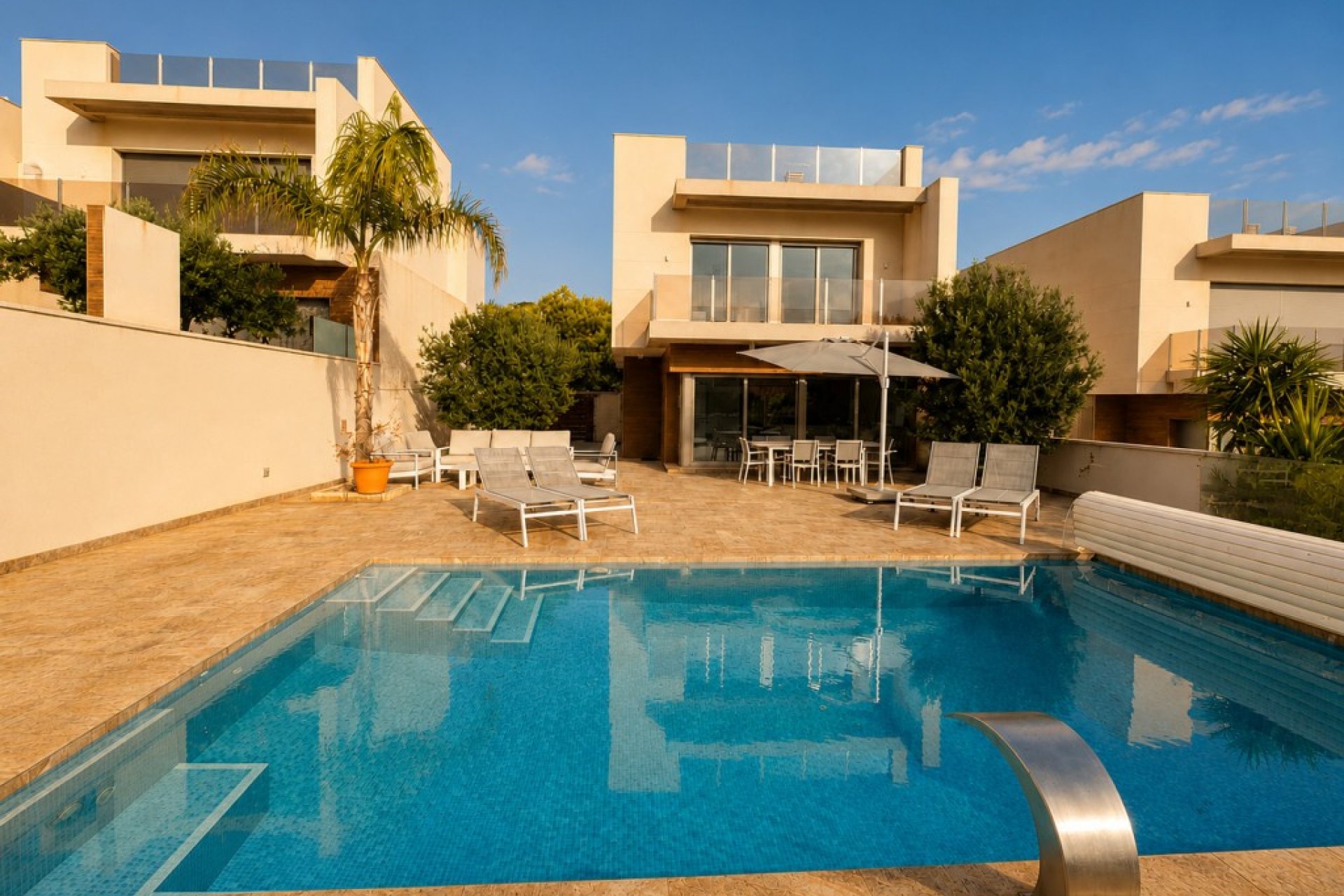 Wiederverkauf - Villa - San Miguel de Salinas