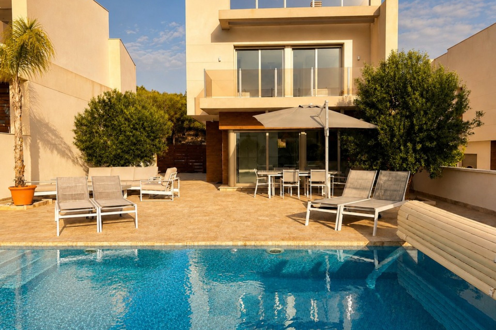 Wiederverkauf - Villa - San Miguel de Salinas