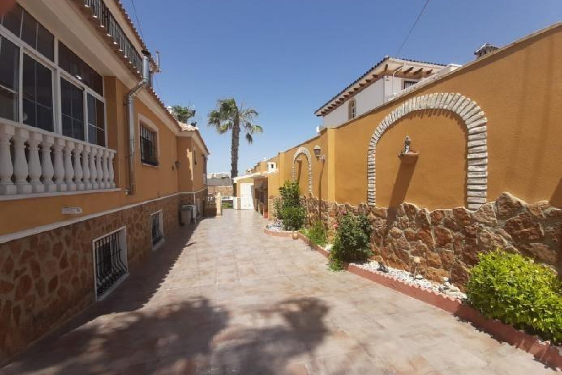 Wiederverkauf - Villa - Torrevieja - Aguas nuevas 1