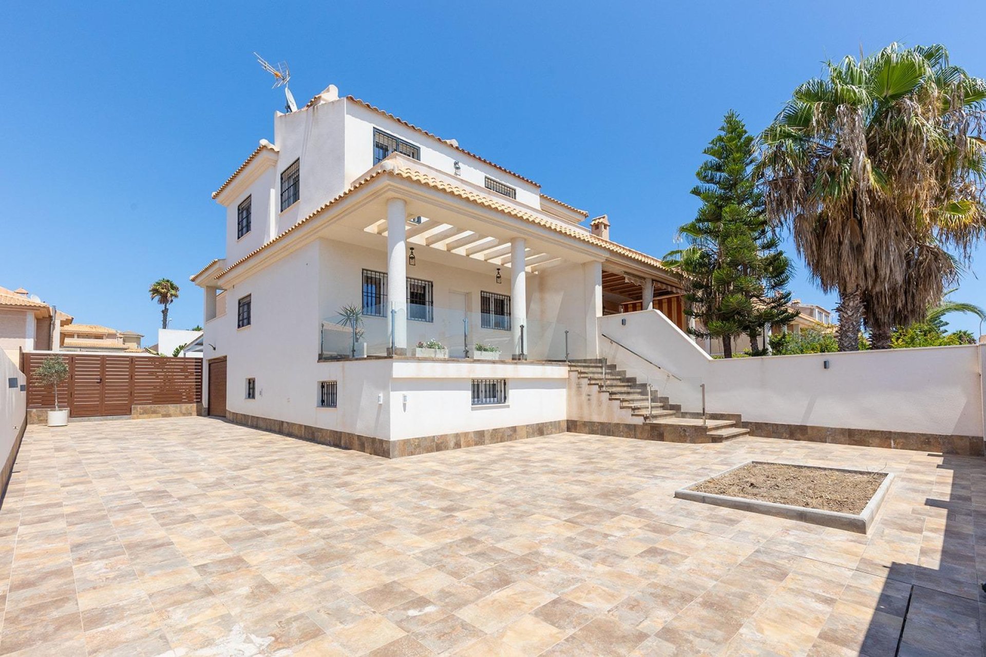 Wiederverkauf - Villa - Torrevieja - Aguas Nuevas
