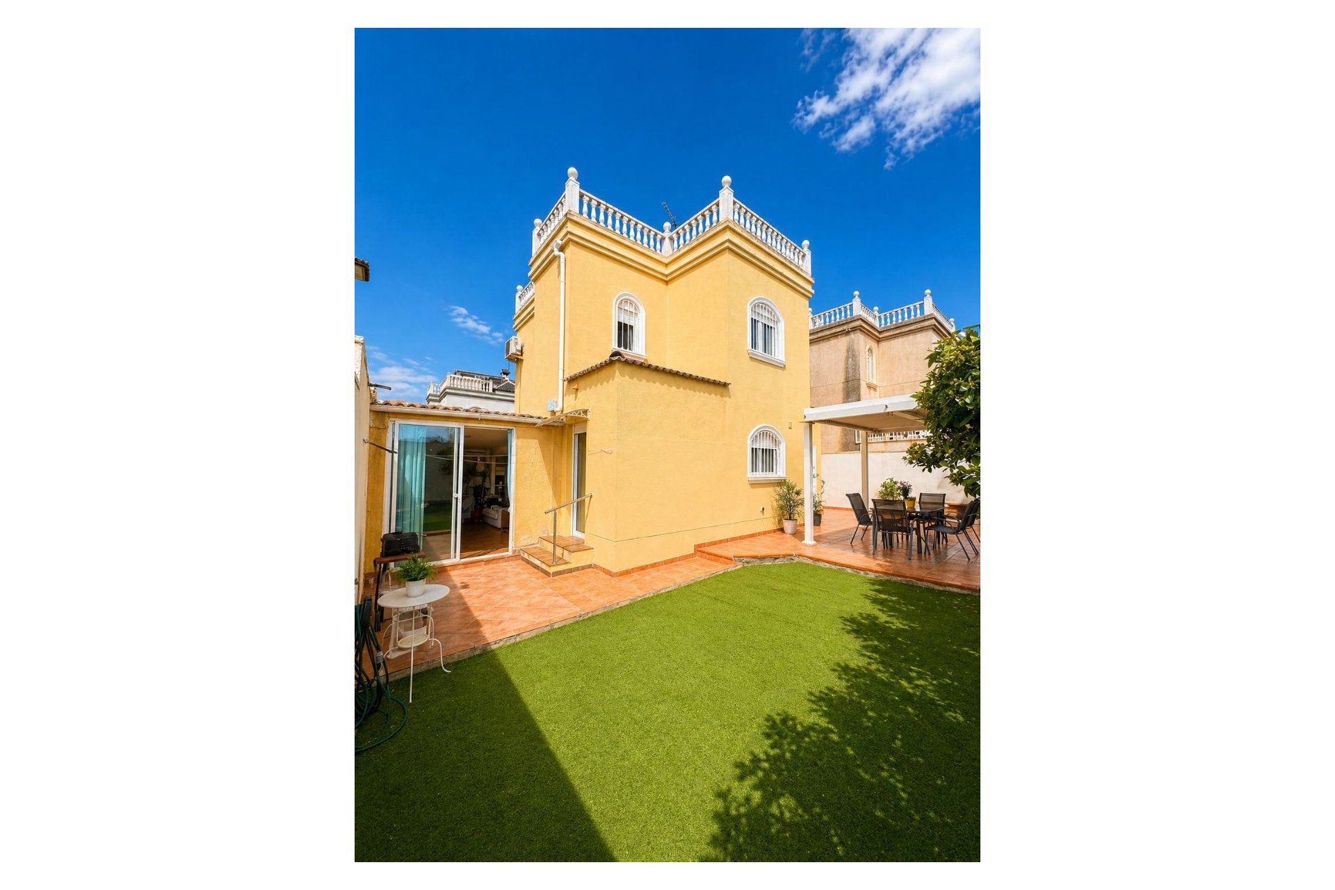 Wiederverkauf - Villa - Torrevieja - Aguas Nuevas