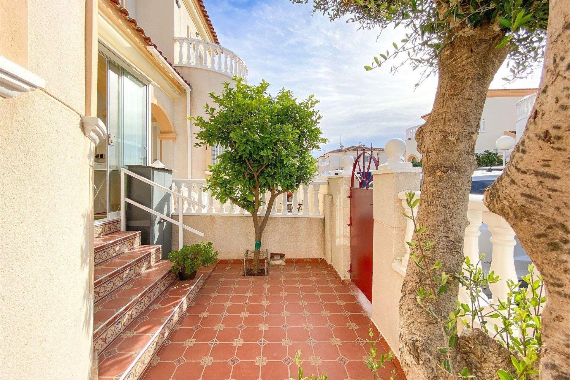 Wiederverkauf - Villa - Torrevieja - Aguas Nuevas