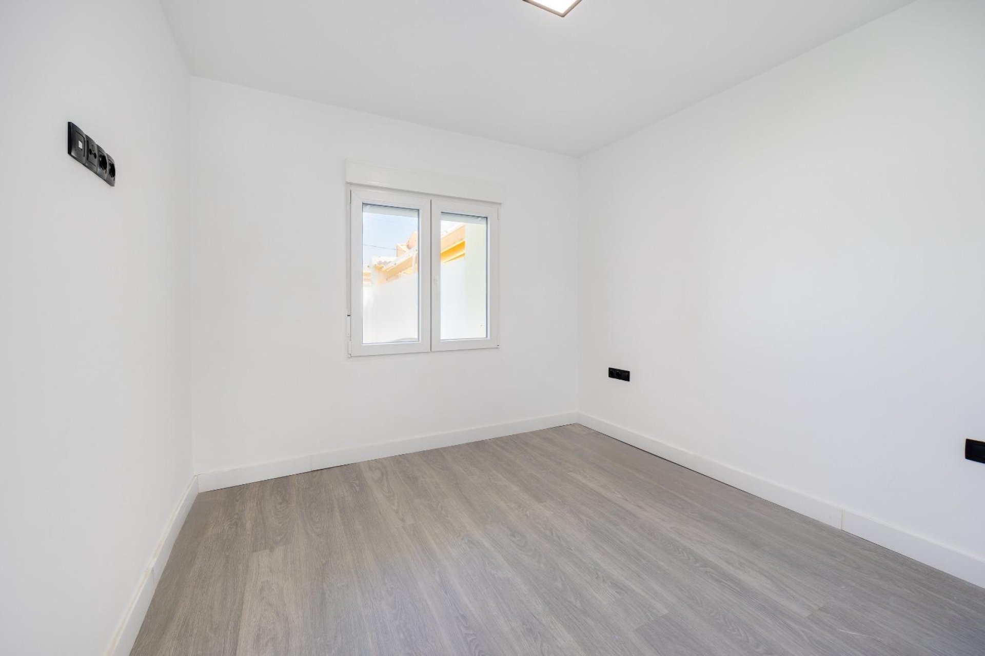 Wiederverkauf - Villa - Torrevieja - El Limonar