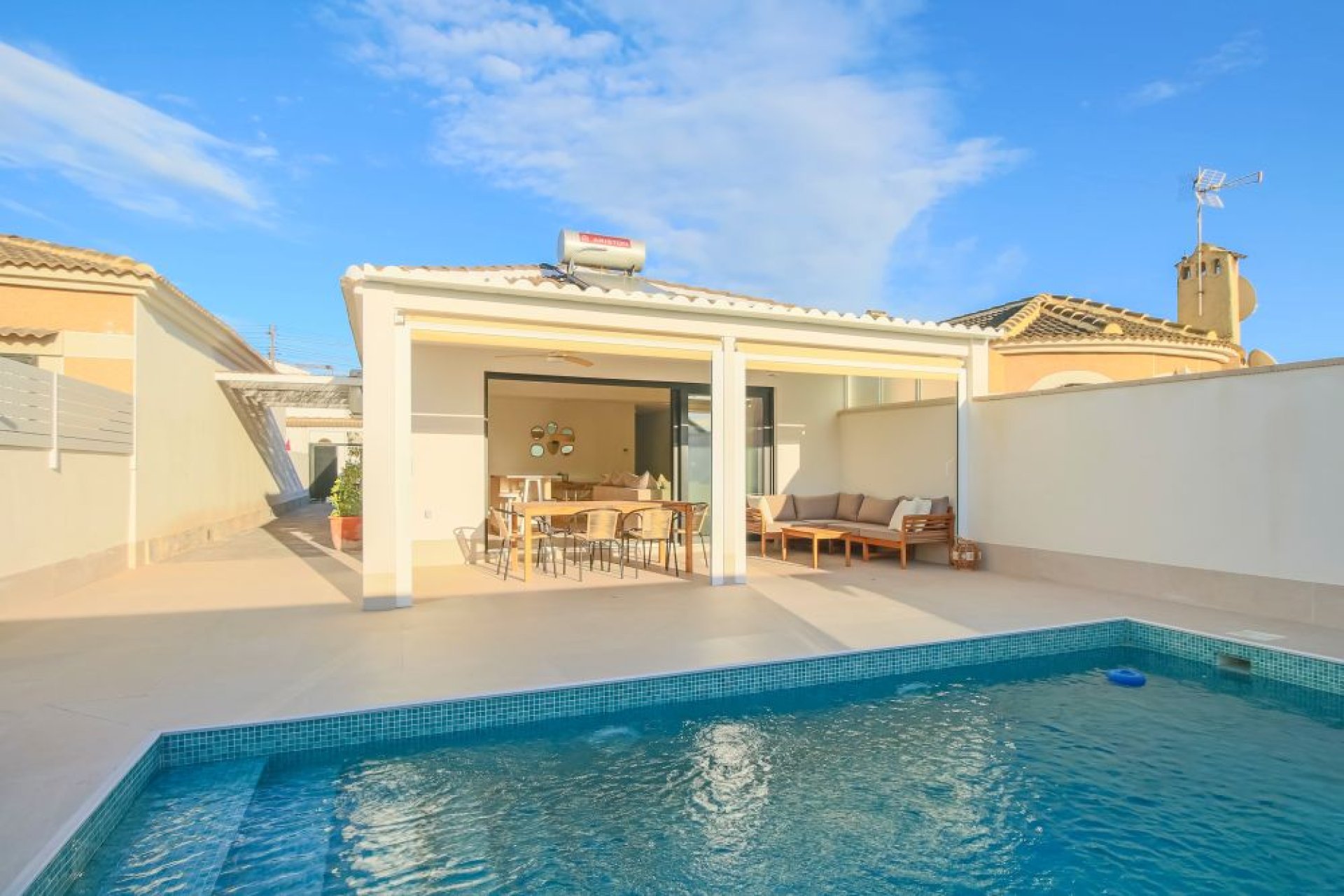 Wiederverkauf - Villa - Torrevieja - La Siesta