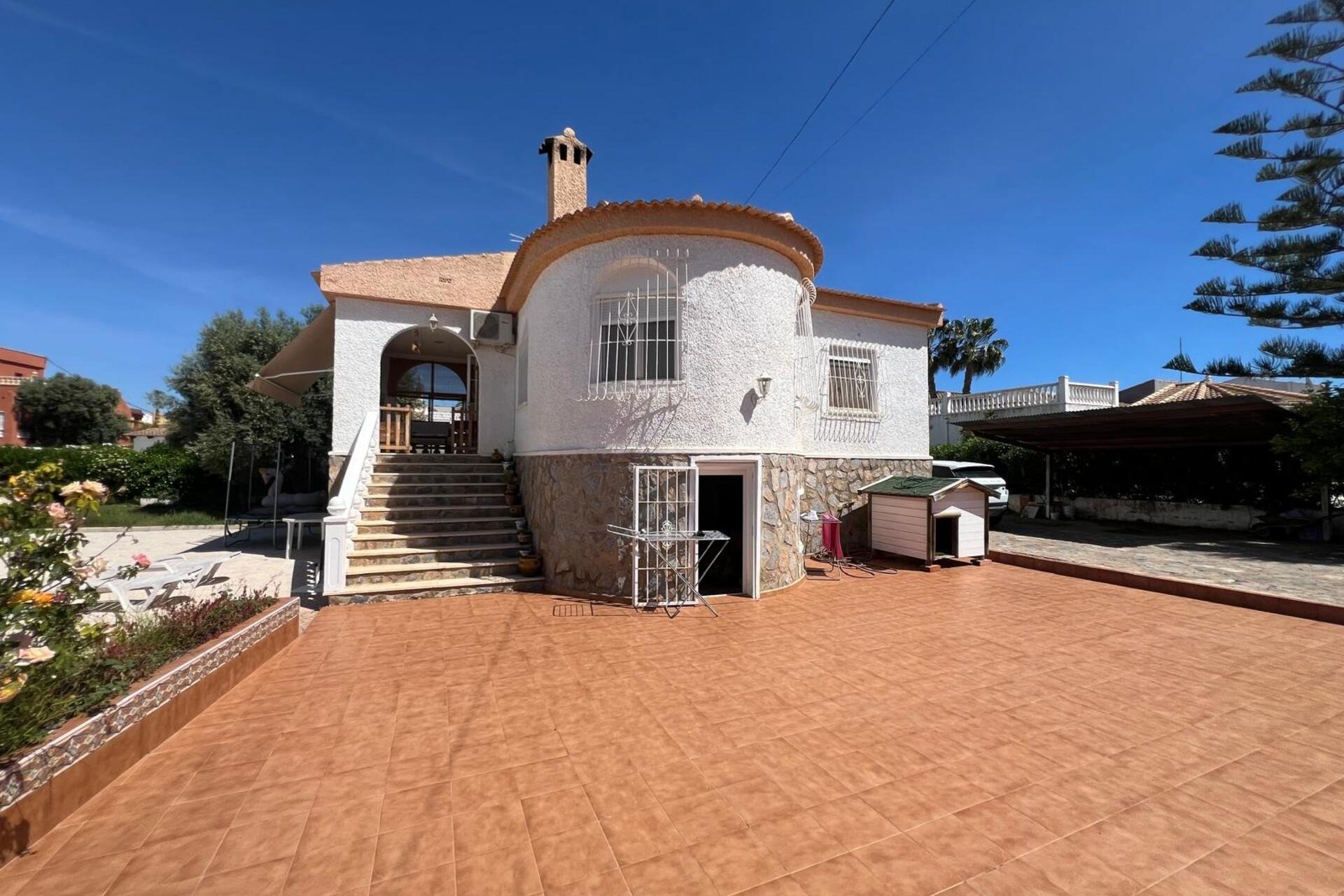 Wiederverkauf - Villa - Torrevieja - La Siesta