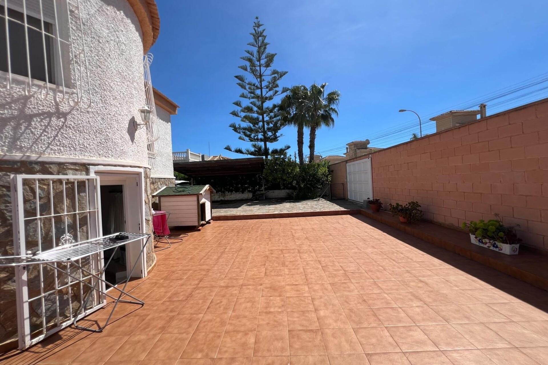 Wiederverkauf - Villa - Torrevieja - La Siesta
