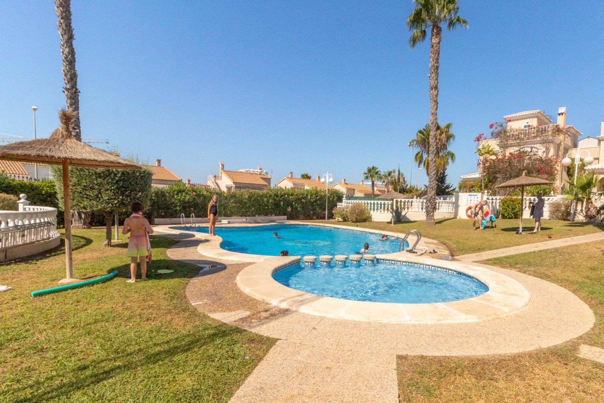 Wiederverkauf - Villa - Torrevieja - Los altos