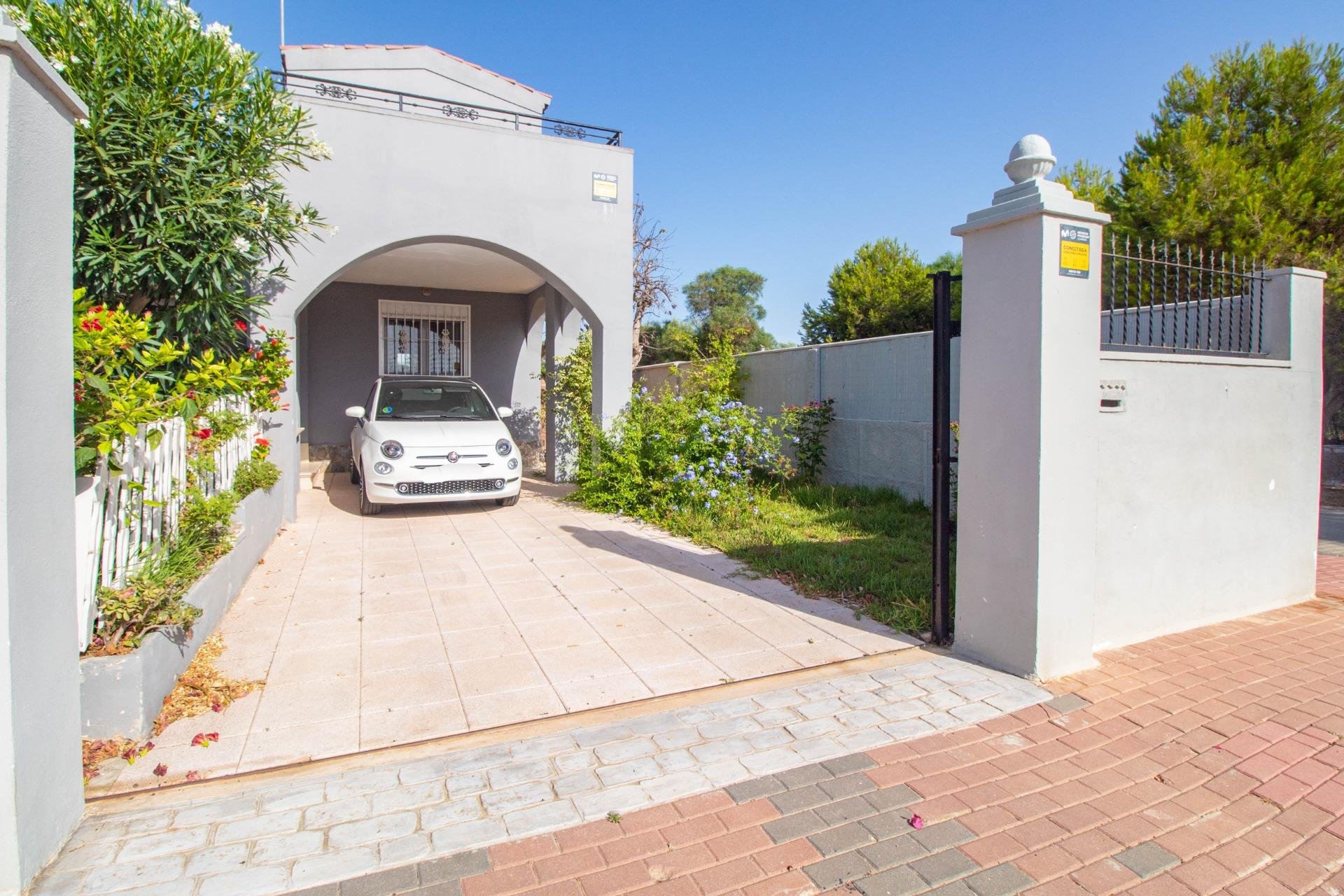 Wiederverkauf - Villa - Torrevieja - Los balcones