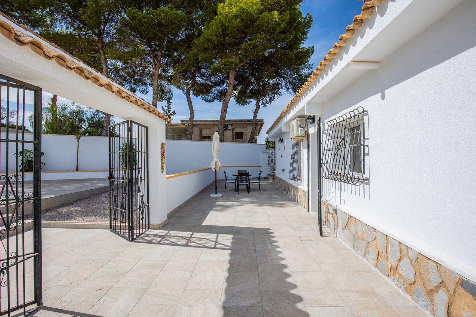 Wiederverkauf - Villa - Torrevieja - Los Balcones