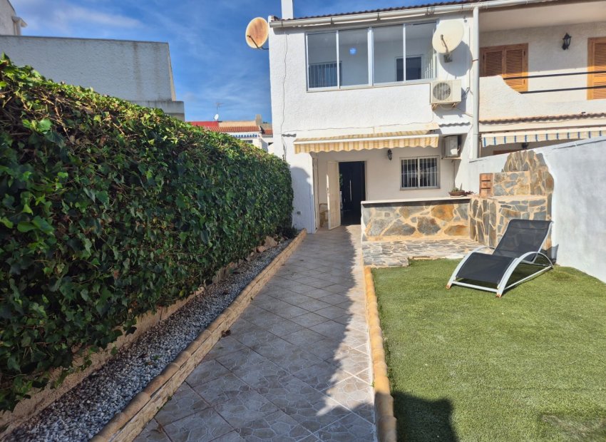 Wiederverkauf - Villa - Torrevieja - Los Balcones