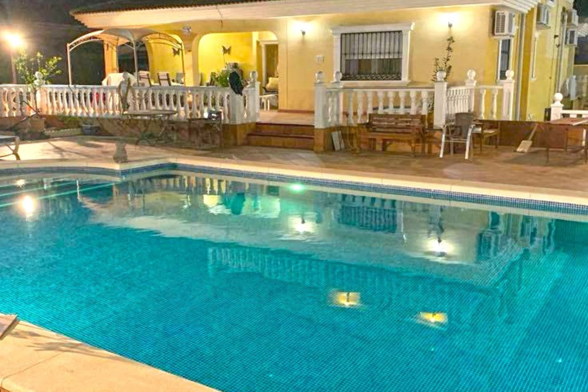 Wiederverkauf - Villa - Torrevieja - Los Balcones