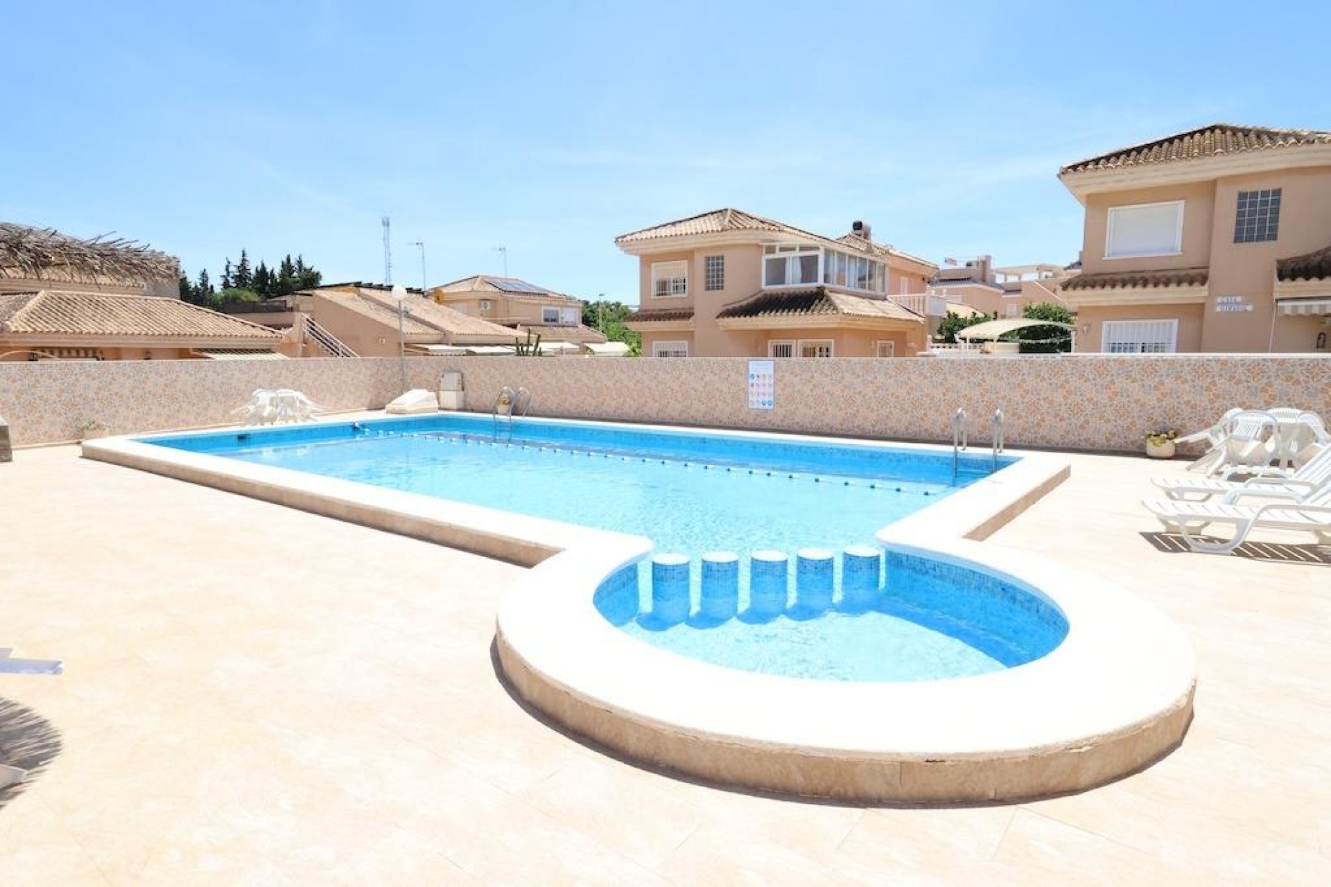 Wiederverkauf - Villa - Torrevieja - Los Balcones