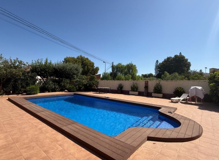 Wiederverkauf - Villa - Torrevieja - Los Balcones