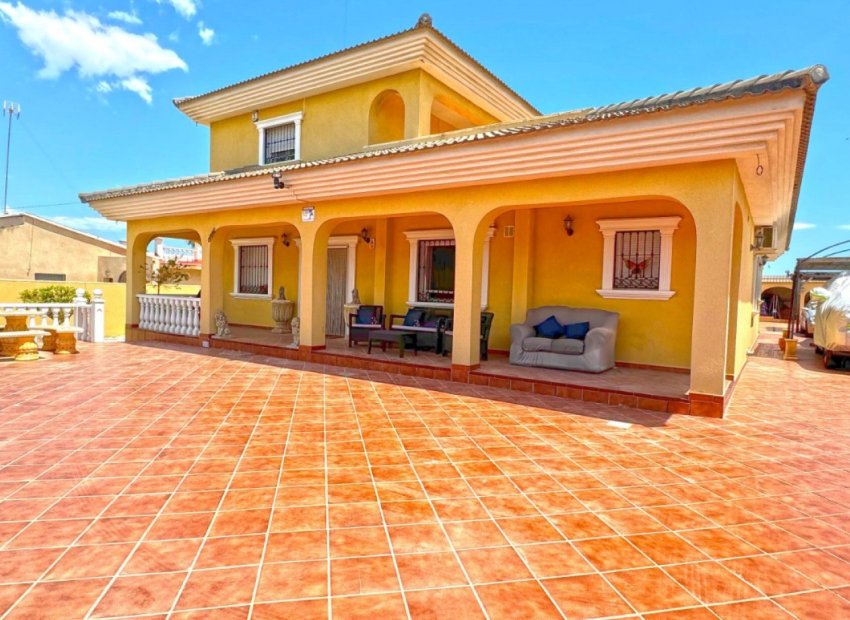 Wiederverkauf - Villa - Torrevieja - Los Balcones