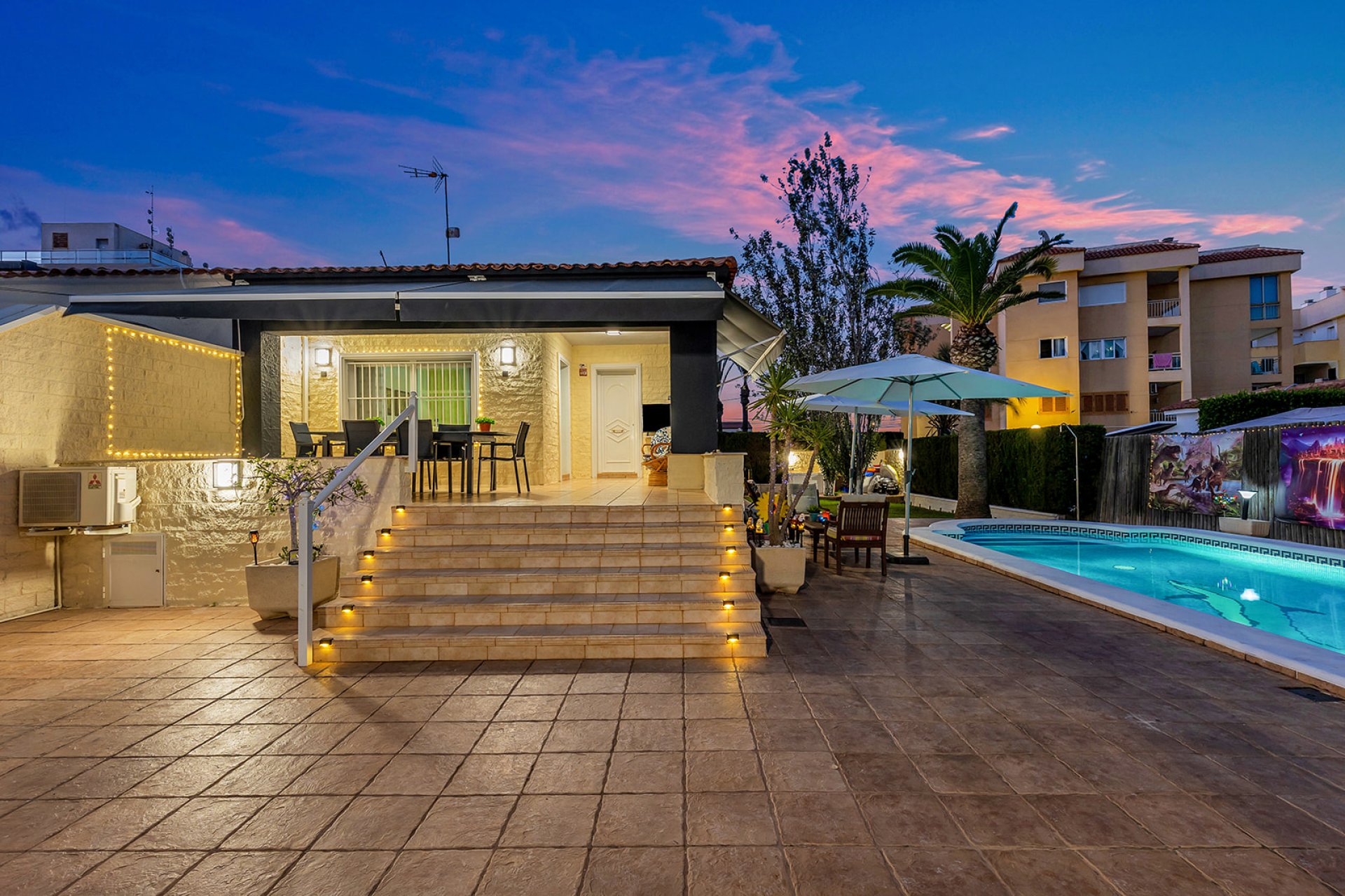 Wiederverkauf - Villa - Torrevieja - Rocio del Mar