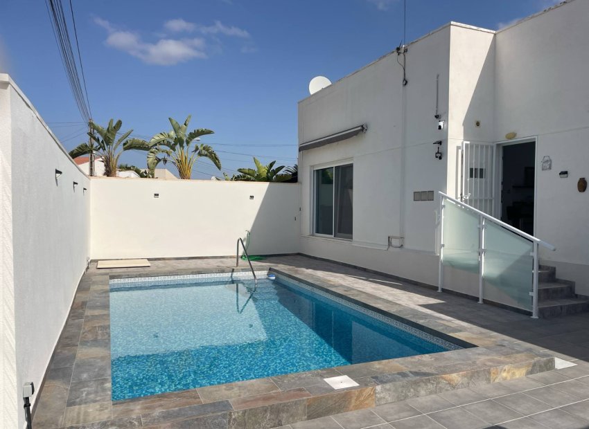 Wiederverkauf - Villa - Torrevieja - San luis