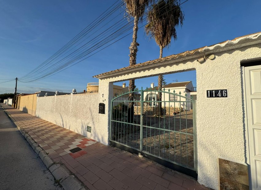 Wiederverkauf - Villa - Torrevieja - San luis