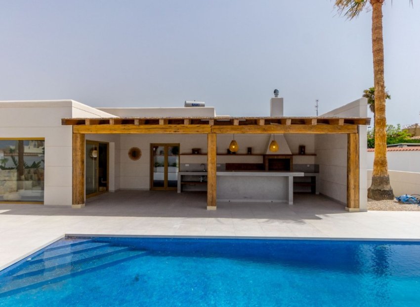 Wiederverkauf - Villa - Torrevieja - Torreta