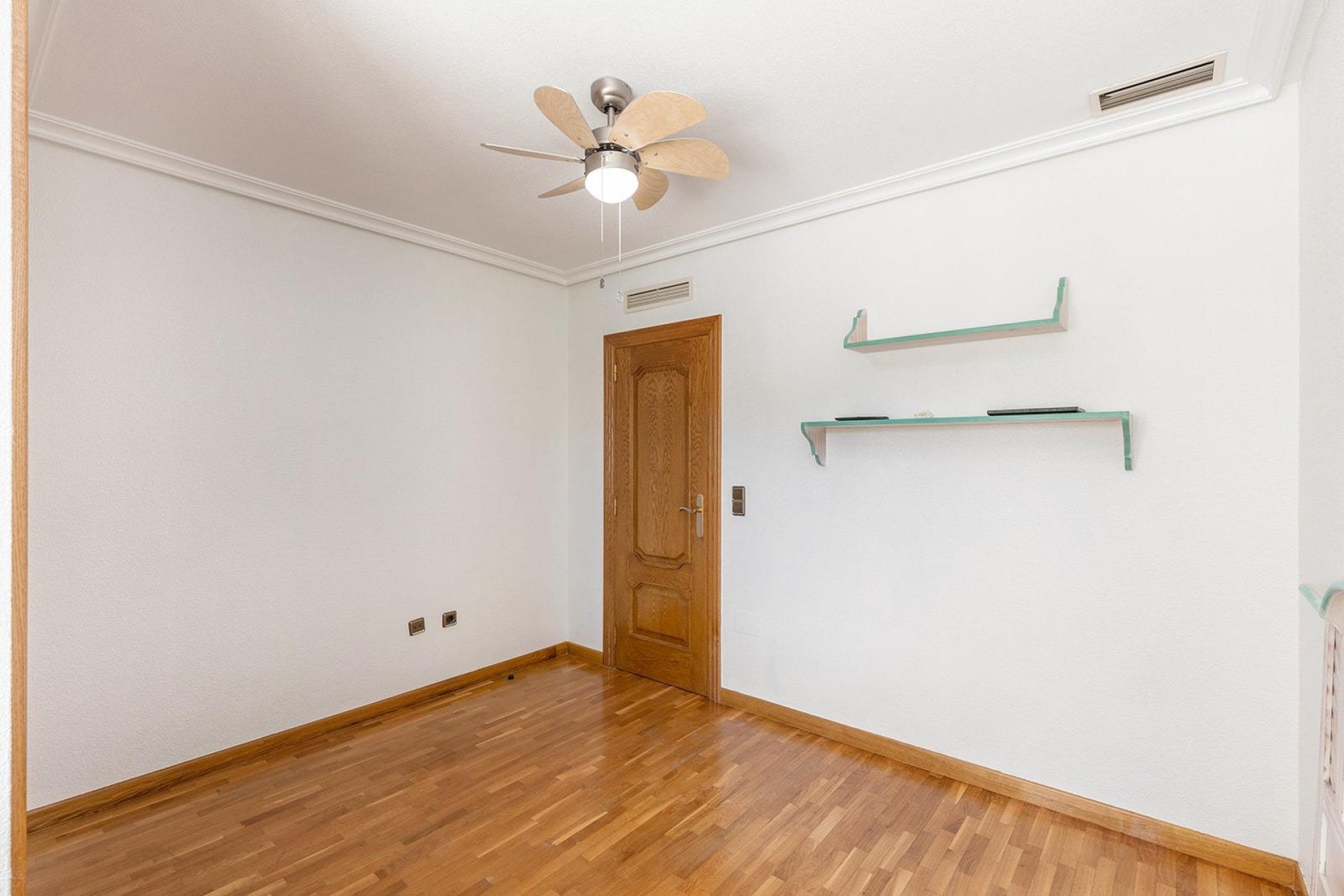 Wiederverkauf - Villa - Torrevieja - Torretas