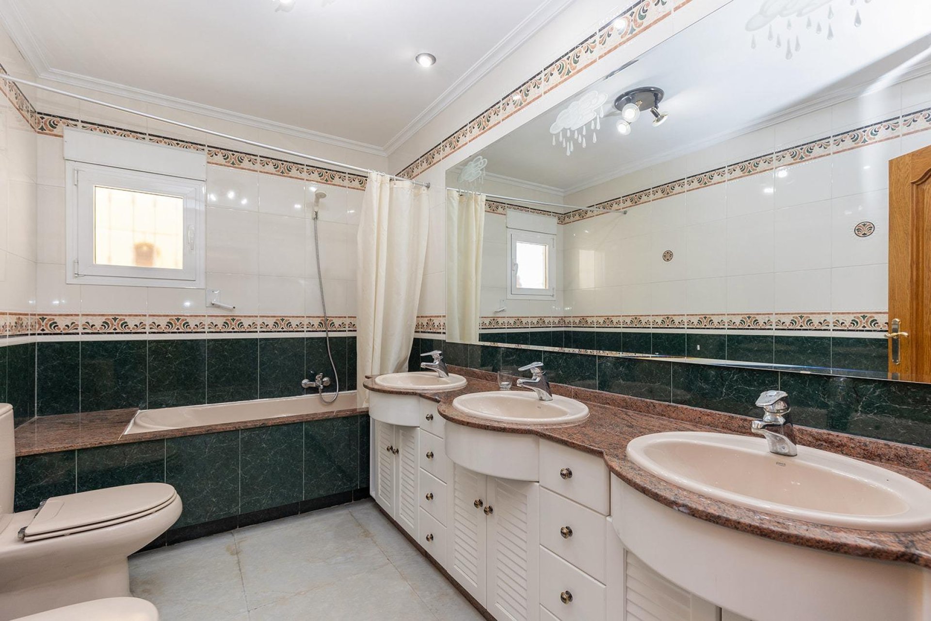 Wiederverkauf - Villa - Torrevieja - Torretas