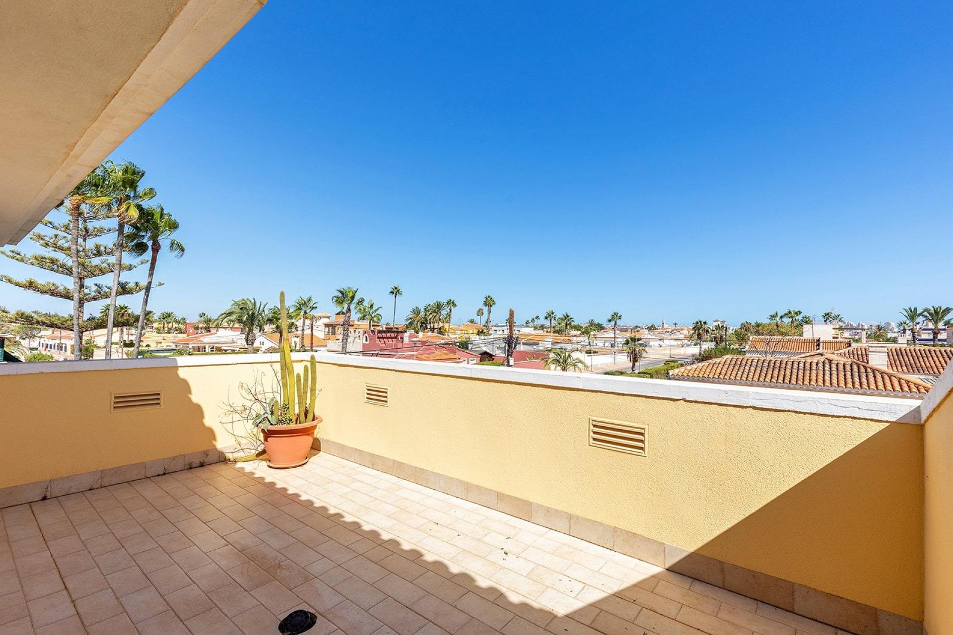 Wiederverkauf - Villa - Torrevieja - Torretas