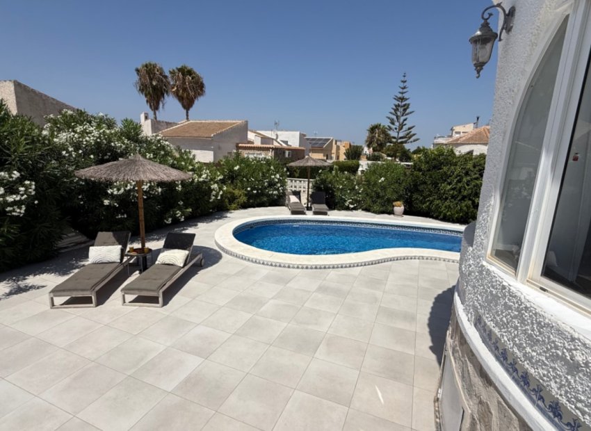 Wiederverkauf - Villa - Torrevieja